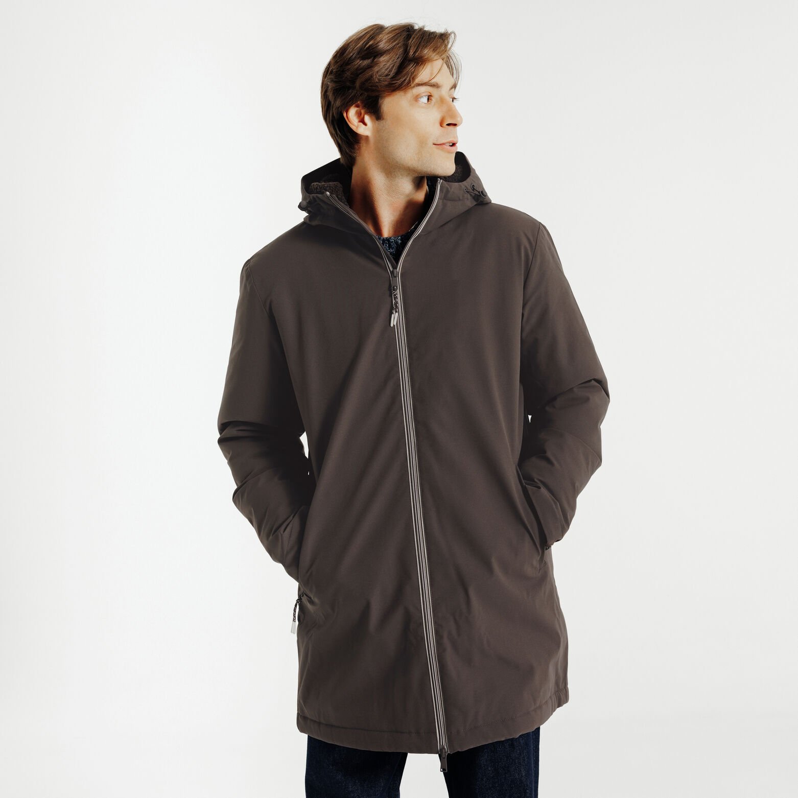 Parka longue &agrave; capuche doubl&eacute;e en sherpa