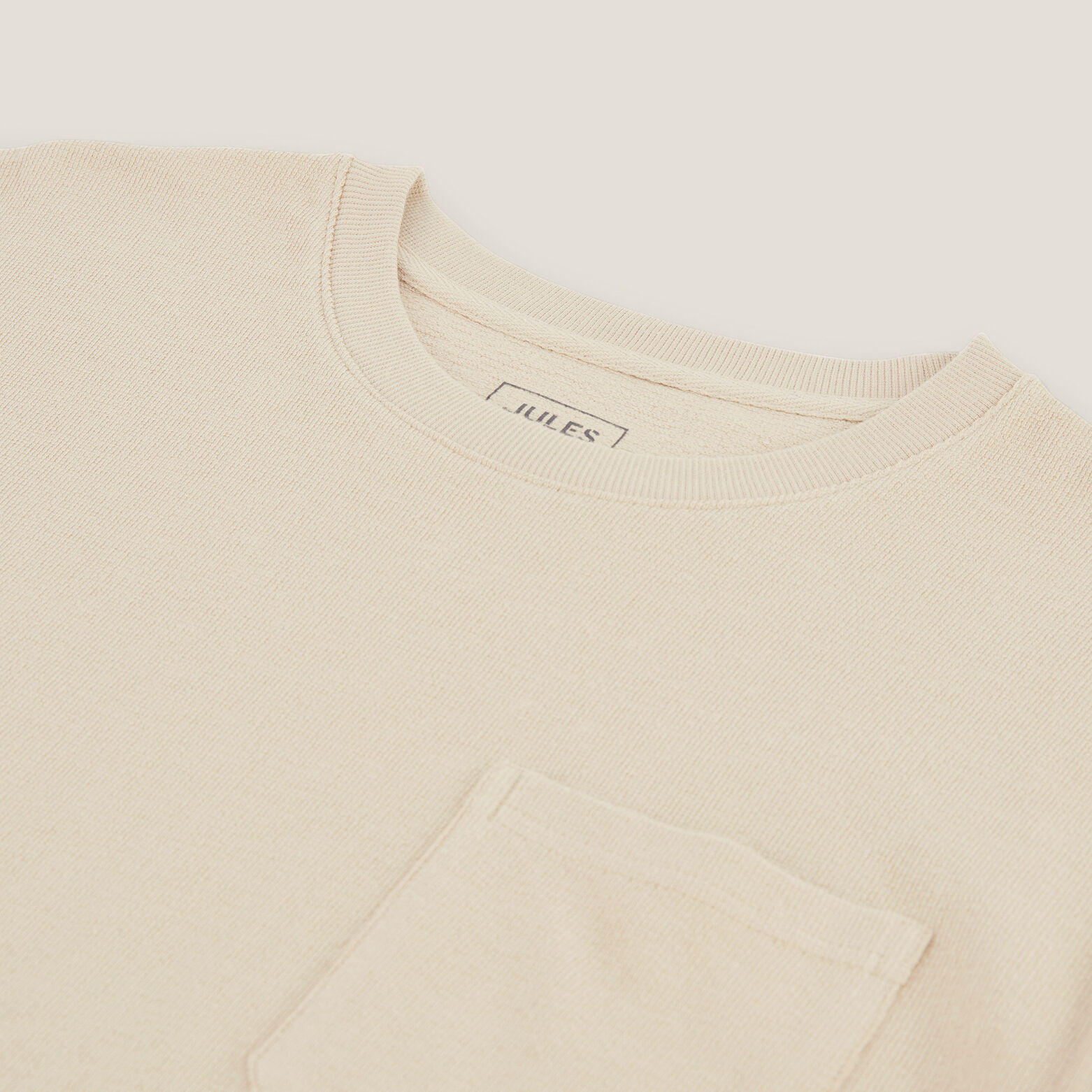 Tee shirt mati&egrave;re textur&eacute;e col rond