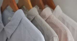 Détail / Attentnio aux baleines de col